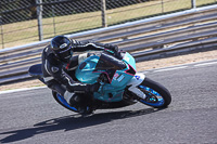 brands-hatch-photographs;brands-no-limits-trackday;cadwell-trackday-photographs;enduro-digital-images;event-digital-images;eventdigitalimages;no-limits-trackdays;peter-wileman-photography;racing-digital-images;trackday-digital-images;trackday-photos